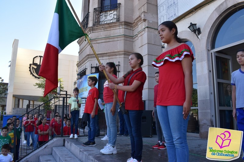Colegio Dozal celebra el Día de la Independencia