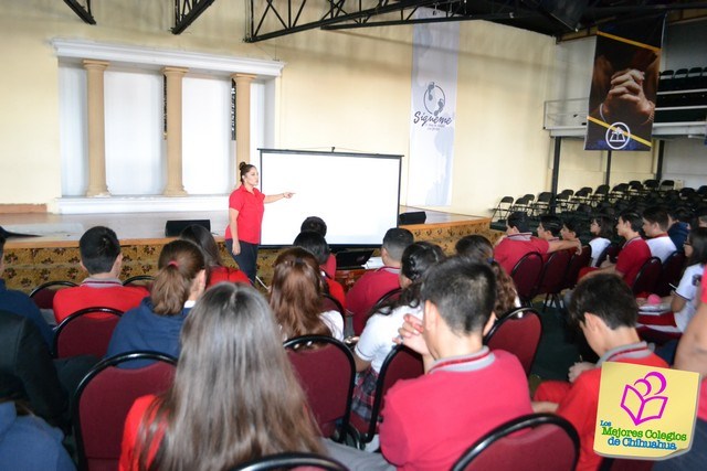 Conferencia: Rétate a ti mismo. Colegio Bilingüe Palabra Viva.