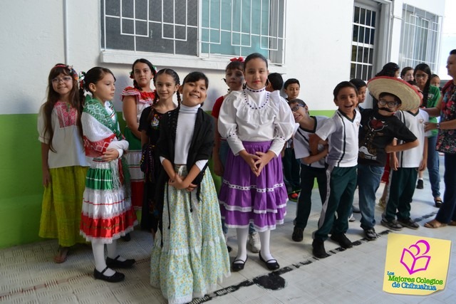 Celebración del Día de la Independencia. Colegio Palmore.