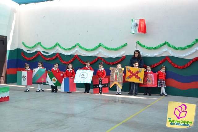 Presentación sobre la historia de la bandera. Colegio MI MUNDO