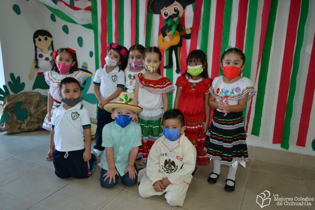 Celebración Día de la Independencia. Centro Educativo MI MUNDO.